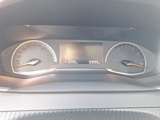 Peugeot 2008 Active BlueHDI 81kW (110CV)