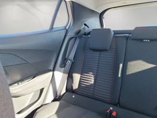 Peugeot 2008 Active BlueHDI 81kW (110CV)