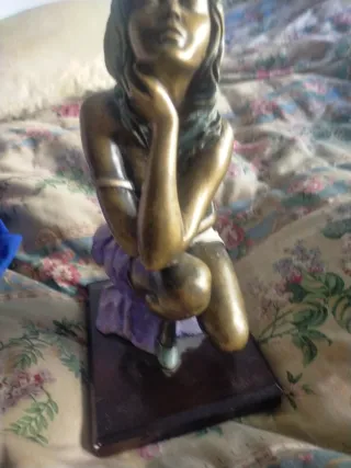 Figura bronce niña antigua 30cm