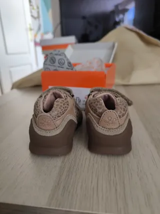 Zapatillas Biomecánics Talla 19