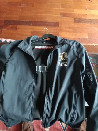 Blusão Oficial Toyota Hilux