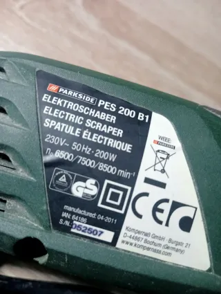 Espátula Rascador Eléctrico Parkside