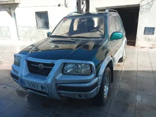 Suzuki Grand Vitara 2000