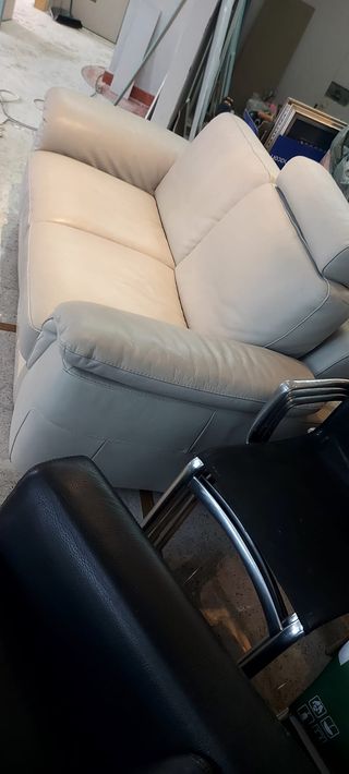 Divano Natuzzi in pelle beige