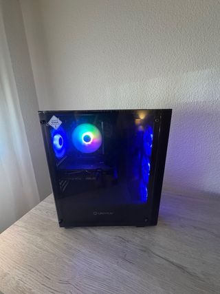 PC Gaming RTX 5060 Ryzen 5 16GB RAM 1TB SSD