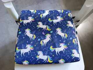 Alzador silla infantil unicornios