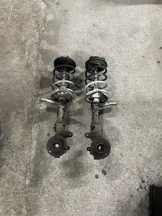 Manguetas Amortiguadores Saxo/106/AX 1.5D