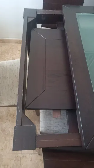 Mesa de comedor y 6 sillas