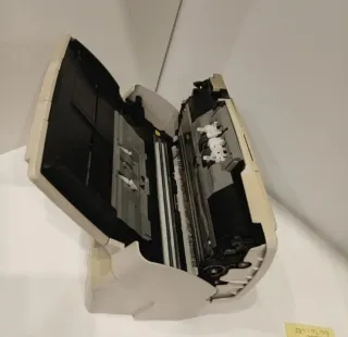 Escáner Fujitsu fi-6130