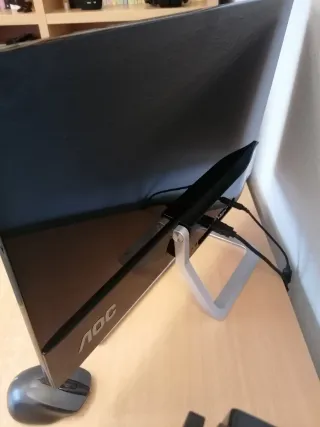 Monitor AOC 23'' FHD