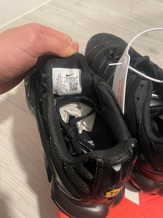 Nike TN Negras Nuevas Talla [Talla]