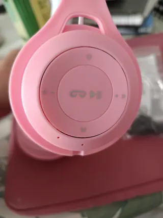 Cascos Bluetooth Rosas y Blancos