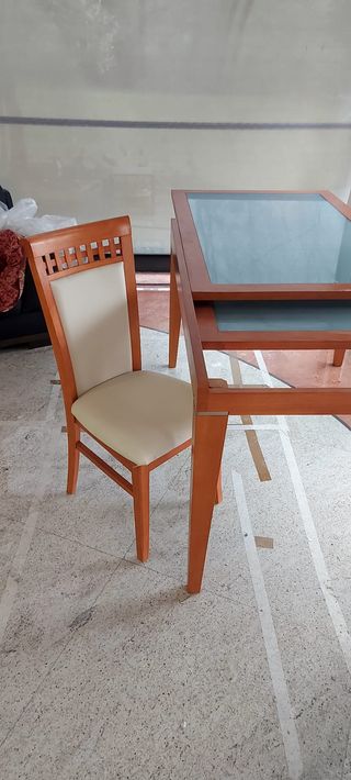 Tavolo ciliegio con 6 sedie