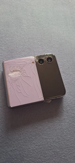 Samsung Z Flip 4 pantalla rota para piezas