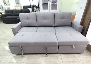 Sofá cama 3 plazas + arcón – Práctico y funcional!