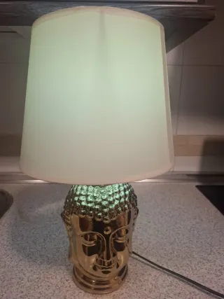 Lámpara Buda Oriental Dorada