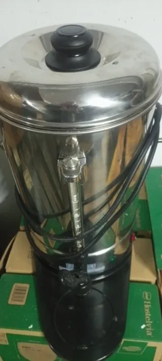 Termo Eléctrico 6L Café/Leche Nuevo