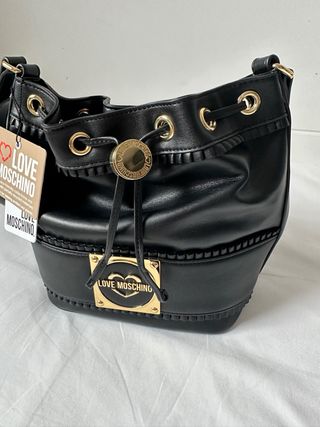 Bolso Love Moschino Negro Dorado