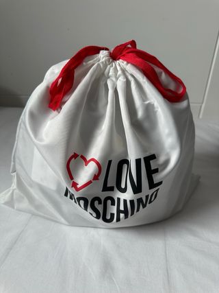 Bolso Love Moschino Negro Dorado
