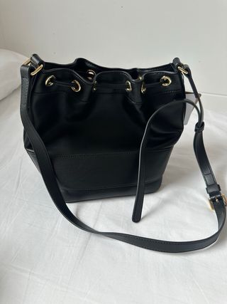 Bolso Love Moschino Negro Dorado
