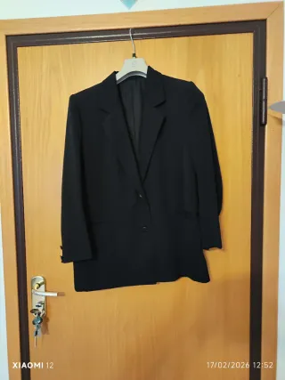 Giacca elegante nera da donna