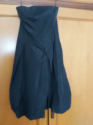 Vestido fiesta palabra de honor negro