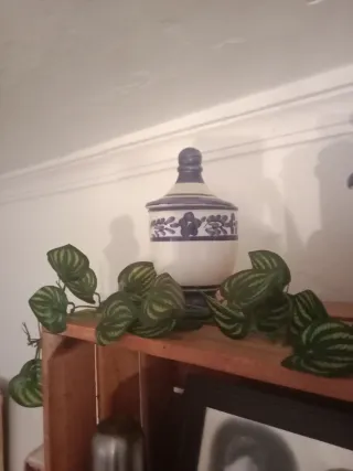 Bombonera Cerámica Azul y Blanca