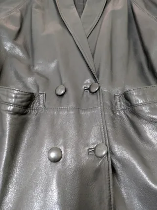 Abrigo de piel auténtica negro