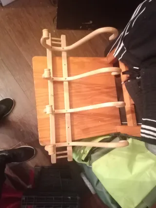 Perchero de madera