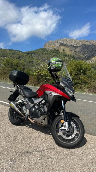 Honda VFR 800 X Crossrunner Roja/Plata