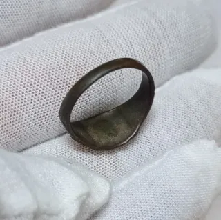 Anillo Medieval de Bronce