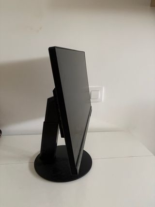 Pantalla Lenovo ThinkVision Negra