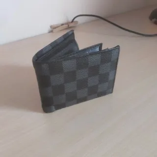 Cartera Louis Vuitton Negra