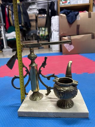 Decoración Rifle y Cenicero Pipa Bronce