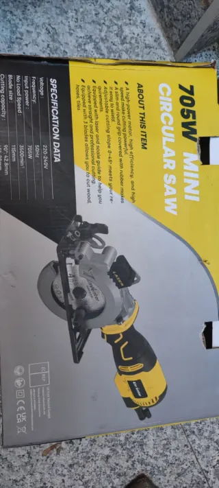 Sierra Circular Enventor 705W