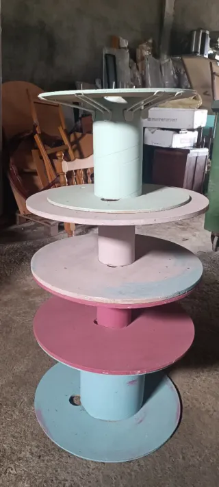 Estantería expositor tienda madera