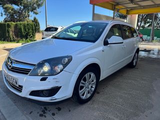 Opel Astra 2010