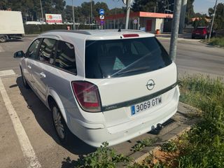 Opel Astra 2010