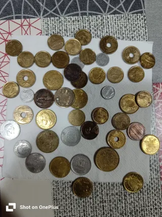 Monedas y Billetes Colección Variada
