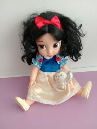 Muñeca estilo Blancanieves Disney
