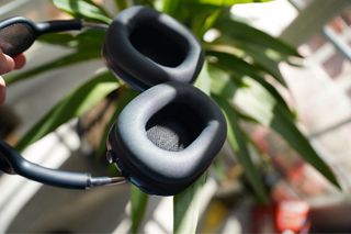 Apple AirPods Max Space Gray