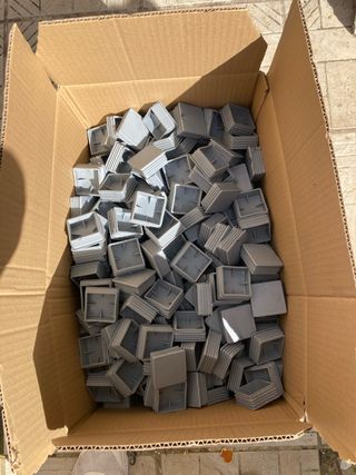 800 Tapas PVC 40x40mm