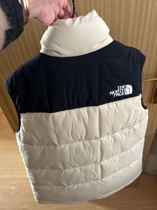 The North Face plumífero beige talla M