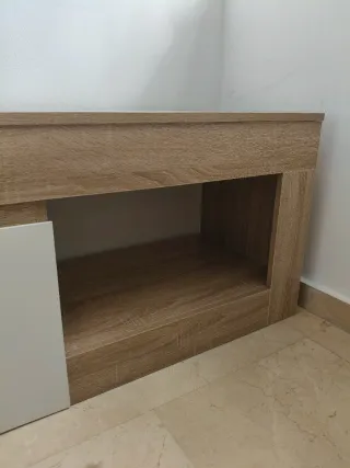 Mesa TV HOMCOM 140cm 2 Puertas