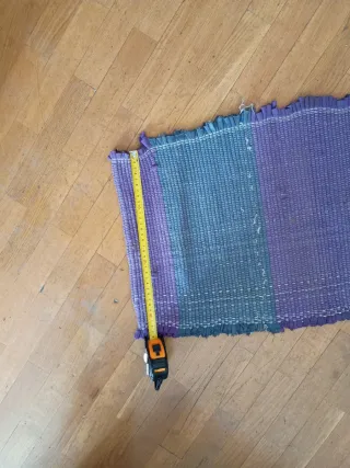 Alfombra tejida a mano púrpura y verde azulado