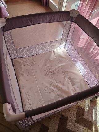 Parque infantil bebé