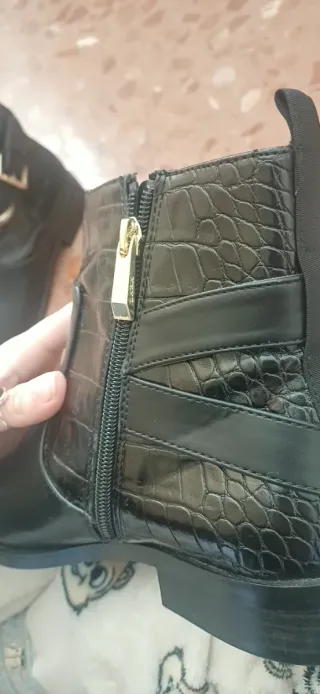 Botines Zara Negros Talla 39 Nuevos