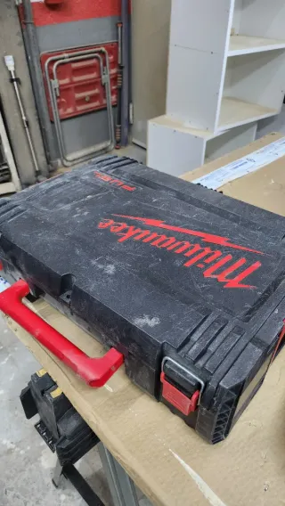 Cajas Milwaukee FUEL (Pack) 20 eur por unidad