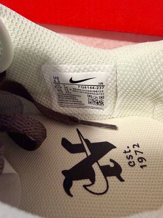 Nike Cortez Marrones y Blancas