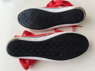 Adidas Neo Lunares (2011)